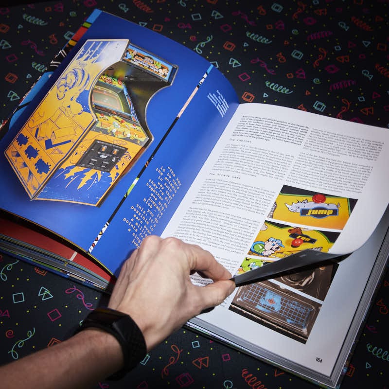 Arcade Decades - 80s Edition Book, product photo 10