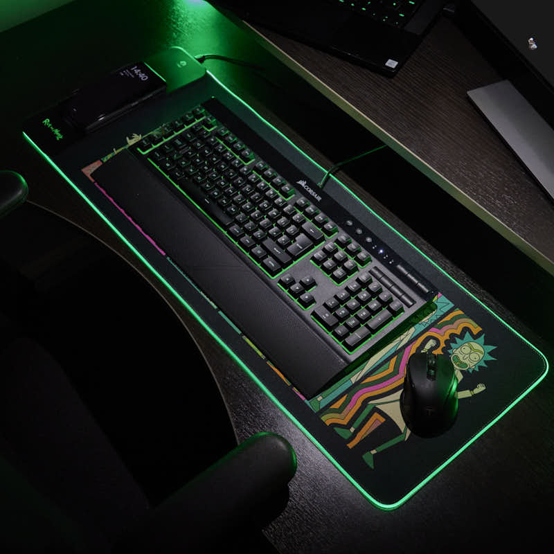 Rick and Morty - Oversize Gaming Mat & Mobile Charger