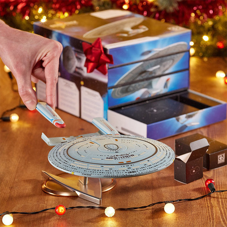 Star Trek USS Enterprise (NCC-1701-D) Countdown Character